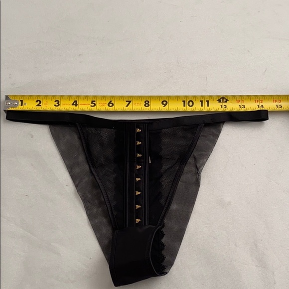 Victoria’s Secret Luxe Very Sexy Brazilian panty L - Picture 7 of 10